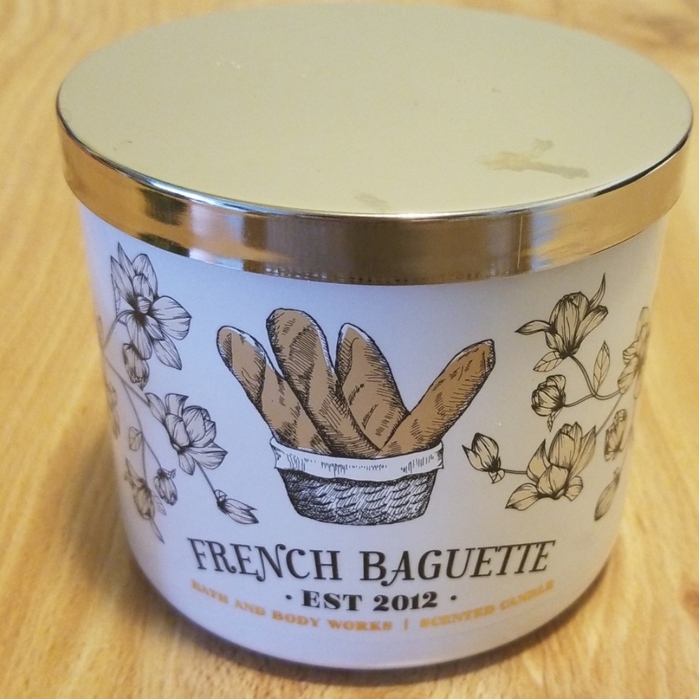 Bath and Body Works French Baguette Candle